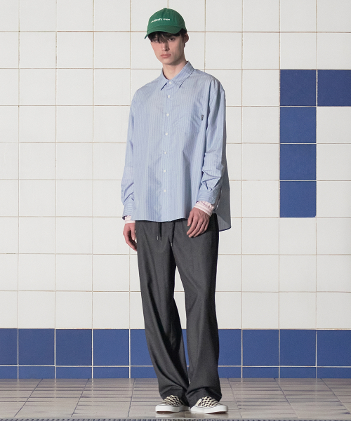 UNALLOYED(アナロイド)の「レイヤードカフスストライプシャツ / ブルー(シャツ/ブラウス・メンズ・その他・MEDIUM/LARGE)」の8枚目の写真