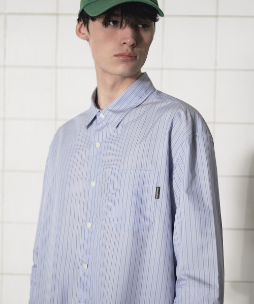UNALLOYED(アナロイド)の「レイヤードカフスストライプシャツ / ブルー(シャツ/ブラウス・メンズ・その他・MEDIUM/LARGE)」の10枚目の写真