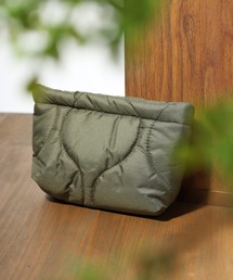 assa（エーエスエスエー）の「キルティング マルチポーチ（ポーチ）」