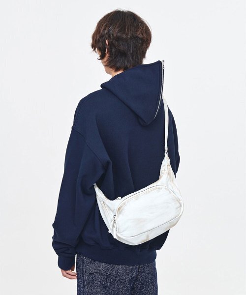 HAH ARCHIVE（ハーアーカイブ）の「[After Pray Edition] Ferry Washed Hobo Bag (Sky)（メッセンジャーバッグ・メンズ・その他・FREE）」の2枚目の写真