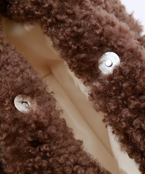 Rejoule(リジュール)の「ボアミニハンドバッグ(ハンドバッグ・レディース・ブラウン/ベージュ/アイボリー・FREE)」の10枚目の写真