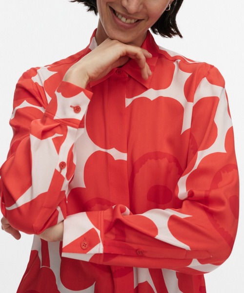marimekko(マリメッコ)の「【一部店舗・オンラインストア限定】Maija Unikko / Silk shirt(シャツ/ブラウス・レディース・レッド・38/36/34)」の4枚目の写真