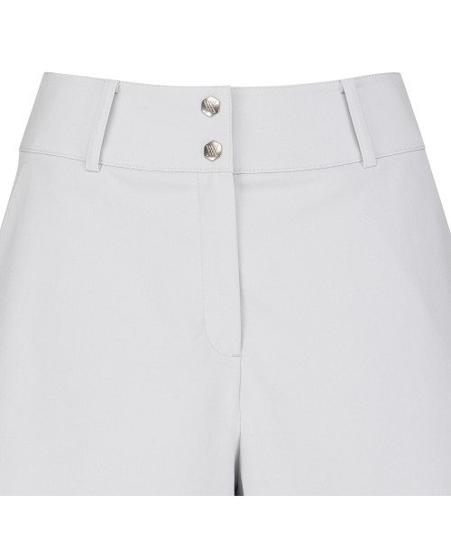 ANEW GOLF(アニューゴルフ)の「WOMEN FA BACK PLEATED HALF PANTS_LG(その他パンツ・レディース・その他・X-SMALL/XX-SMALL/MEDIUM/SMALL)」の5枚目の写真