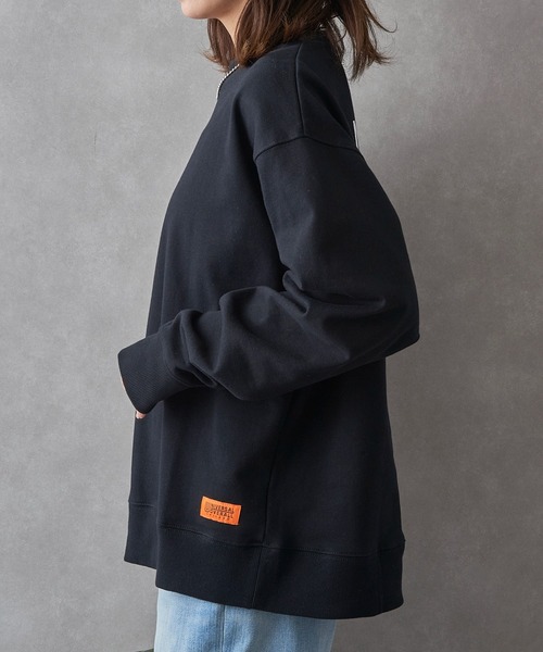 UNIVERSAL OVERALL（ユニバーサルオーバーオール）の「【UNIVERSAL OVERALL】U2533250-E UO BACK LOGO SWEAT（スウェット・メンズ・オートミール/グレー/ブラック・L/XL/M/S）」の6枚目の写真