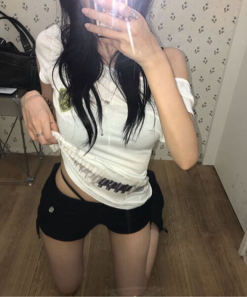 DAMP(ドントアスクマイプラン)の「シャーリングストリングマイクロショーツ_ブラック(その他パンツ・レディース・その他・1/2/3)」の17枚目の写真