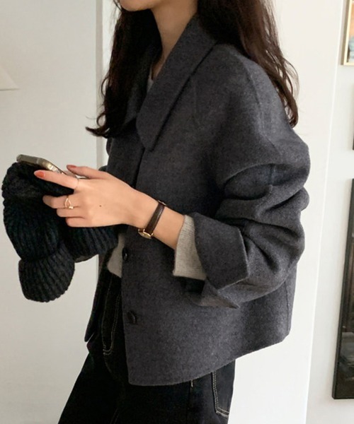 ReRe(リリ)の「ウール調ワイドカラーショート丈コート(テーラードジャケット・レディース・ダークグレー/ベージュ/ブラック/ライトグレー・FREE)」の15枚目の写真