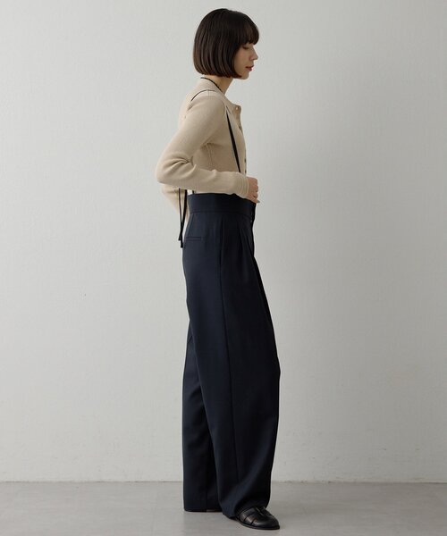 Whim Gazette（ウィムガゼット）の「ハイウエストタックパンツ（その他パンツ・レディース・ネイビー/オフホワイト・36/38）」の19枚目の写真