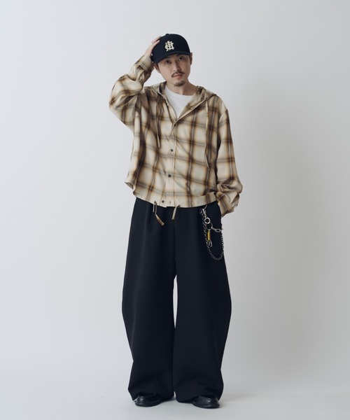 Lui's(ルイス)の「オンブレーフードシャツ(シャツ/ブラウス・メンズ・ネイビー/アイボリー・S/M)」の15枚目の写真