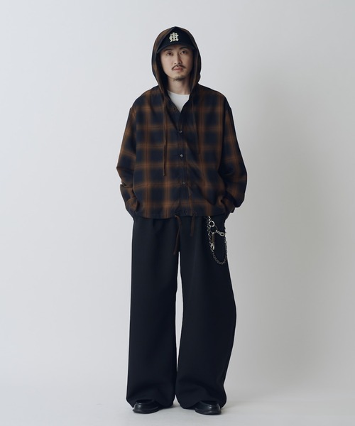 Lui's(ルイス)の「オンブレーフードシャツ(シャツ/ブラウス・メンズ・ネイビー/アイボリー・S/M)」の7枚目の写真