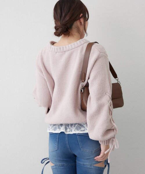continuer de NICE CLAUP(コンティニューデナイスクラップ)の「レースアップモールケーブルニット(ニット/セーター・レディース・ピンク/ボルドー/オフホワイト/ブラック・FREE)」の11枚目の写真