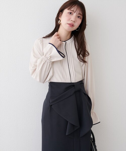 natural couture（ナチュラルクチュール）の「配色パイピングタックブラウス（シャツ/ブラウス・レディース・ピンク/その他1/グレイッシュベージュ/チャコールグレー/ベージュ・FREE）」の18枚目の写真