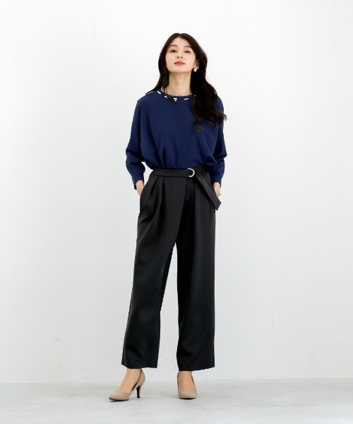 White Collection（ホワイトコレクション）の「【 リラクシーに映える 】 ハイストレッチライトポンチ・ウエストベルトデザインバレルレッグパンツ（その他パンツ・レディース・ネイビー/ブラック/ライトベージュ・S/M/L）」の14枚目の写真