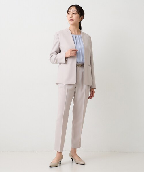 UNTITLED（アンタイトル）の「エアリーノーカラージャケット（ノーカラージャケット・レディース・チャコールグレー/ナチュラル/ネイビー・01/03/02/42/04/46/44/50/48/00）」の19枚目の写真