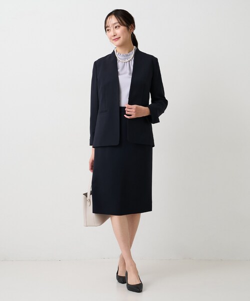 UNTITLED（アンタイトル）の「エアリーノーカラージャケット（ノーカラージャケット・レディース・チャコールグレー/ナチュラル/ネイビー・01/03/02/42/04/46/44/50/48/00）」の12枚目の写真