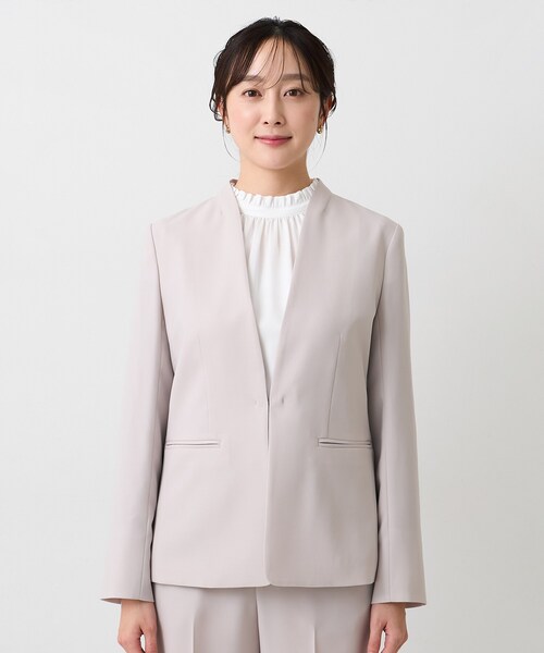 UNTITLED（アンタイトル）の「エアリーノーカラージャケット（ノーカラージャケット・レディース・チャコールグレー/ナチュラル/ネイビー・01/03/02/42/04/46/44/50/48/00）」の15枚目の写真