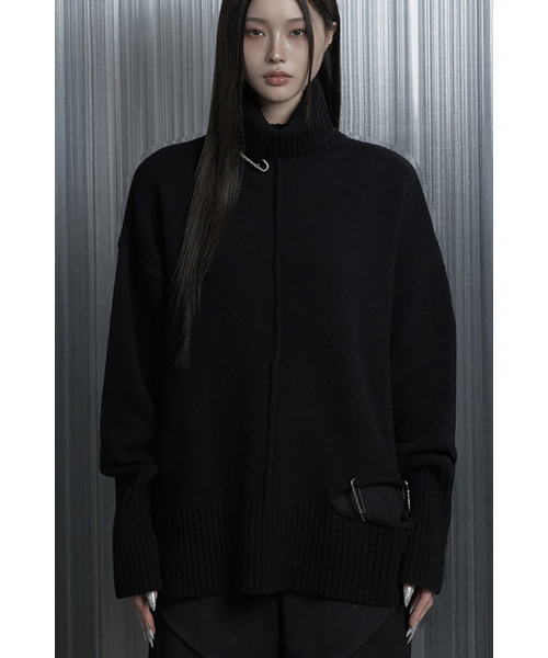 ETRE AU SOMMET(エトレオソメ)の「Soft Rib Cut Out Pin Point Turtleneck Knit (Black)(ニット/セーター・レディース・その他・FREE)」の1枚目の写真