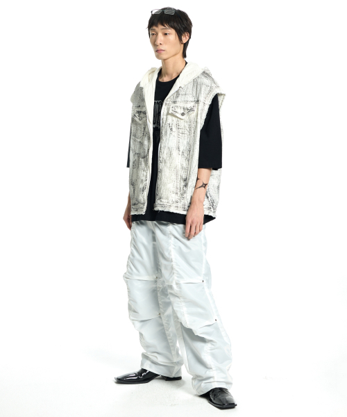VONVAT(ヴォンバト)の「Dirty Linen Hood Vest (White)(ベスト・レディース・ホワイト・FREE)」の3枚目の写真