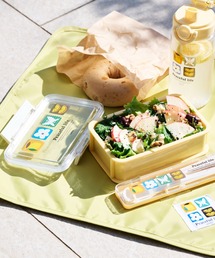 LAKOLE（ラコレ）の「【入園入学にも】[FRUITS AND BLOOM]ランチボックス /  612304（お弁当箱）」