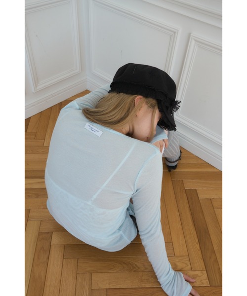 Smyeon（スミョン）の「Logo embroidery Long sleeve sheer cardigan/ロゴ刺繍シアーカットカーディガン（カーディガン/ボレロ・レディース・グレー/ライトブルー/ブラック/パープル/ミント・FREE）」の18枚目の写真