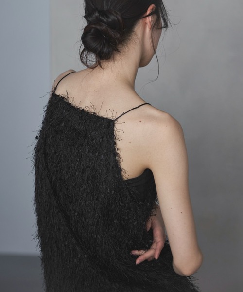 feepur（フェピュール）の「シャギーキャミソール（その他トップス・レディース・オフホワイト/ブラック・MEDIUM）」の6枚目の写真