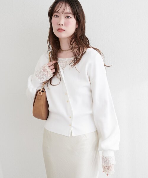 natural couture（ナチュラルクチュール）の「アシメデザイン釦カーデ（カーディガン/ボレロ・レディース・サックスブルー/オフホワイト/ピンク/ネイビー・FREE）」の7枚目の写真