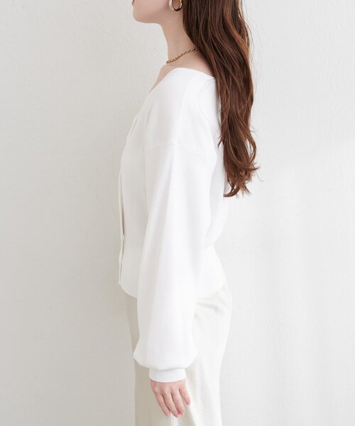 natural couture（ナチュラルクチュール）の「アシメデザイン釦カーデ（カーディガン/ボレロ・レディース・サックスブルー/オフホワイト/ピンク/ネイビー・FREE）」の10枚目の写真