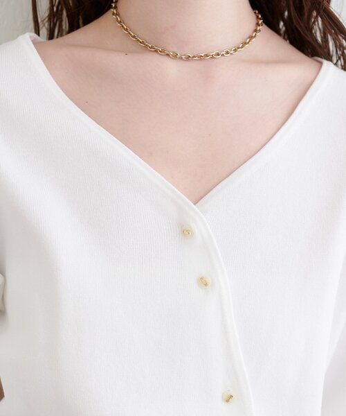 natural couture（ナチュラルクチュール）の「アシメデザイン釦カーデ（カーディガン/ボレロ・レディース・サックスブルー/オフホワイト/ピンク/ネイビー・FREE）」の12枚目の写真