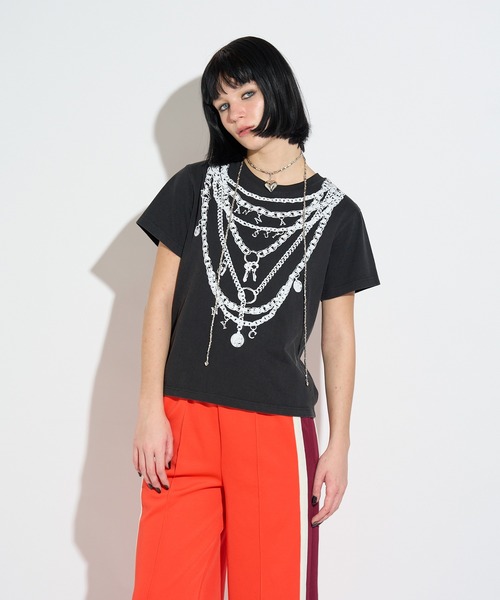 ANNA SUI NYC(アナ スイ エヌ ワイ シー)の「フェイクアクセサリープリントTシャツ(Tシャツ/カットソー・レディース・ブラック/ホワイト・FREE)」の11枚目の写真