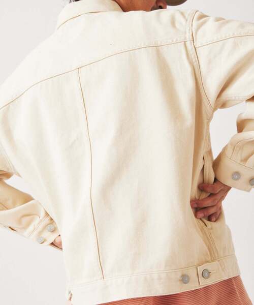 JOURNAL STANDARD relume（ジャーナルスタンダード　レリューム）の「クラフトデニム 12oz トラッカージャケット（デニムジャケット・メンズ・ブラックミックス/ブルー/アイボリー・MEDIUM/LARGE）」の18枚目の写真