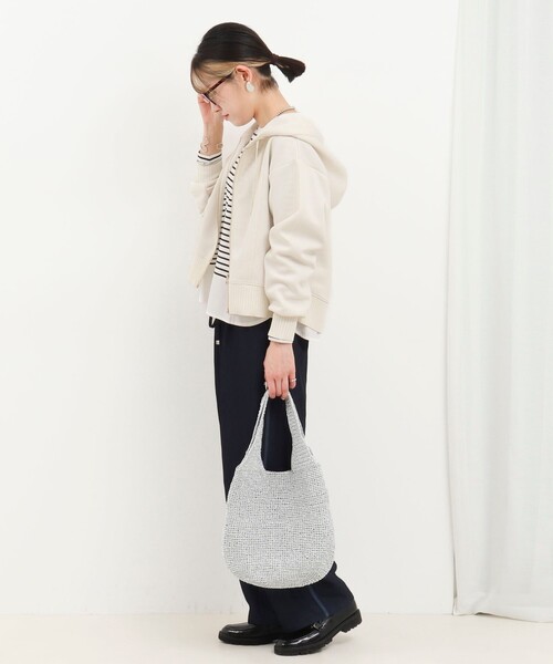 MICO COULIER（ミコクリエ）の「《セットアップ対応》軽量ボンディングパーカー（パーカー・レディース・カーキ/キナリ/ネイビー・38）」の10枚目の写真