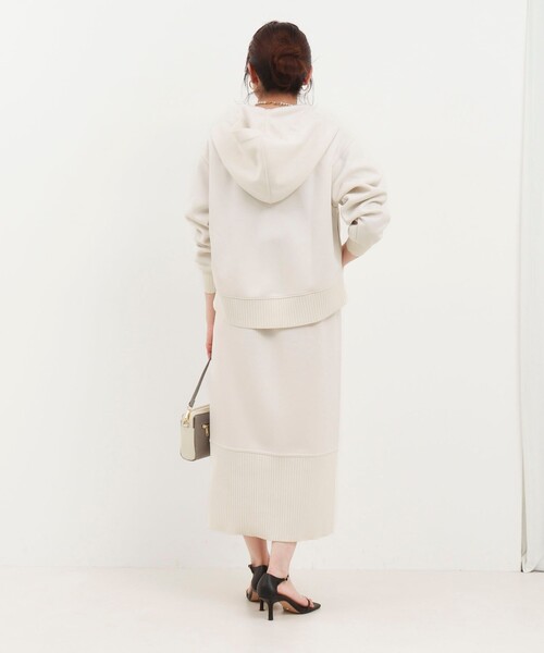 MICO COULIER（ミコクリエ）の「《セットアップ対応》軽量ボンディングパーカー（パーカー・レディース・カーキ/キナリ/ネイビー・38）」の6枚目の写真