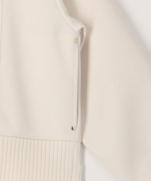 MICO COULIER（ミコクリエ）の「《セットアップ対応》軽量ボンディングパーカー（パーカー・レディース・カーキ/キナリ/ネイビー・38）」の7枚目の写真