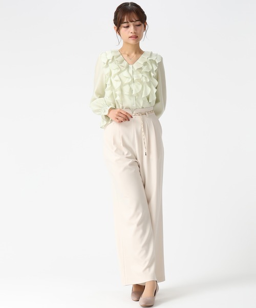 MISCH MASCH（ミッシュマッシュ）の「2026春夏新作 チェーンベルト付きタックワイドパンツ（スラックス・レディース・グレー/グリーン/ベージュ・M/S）」の11枚目の写真