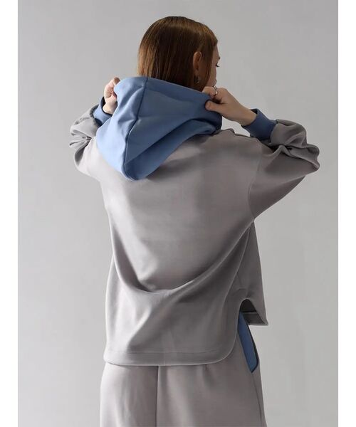 :ETHROF(イーサオブ)の「BI-COLOR BONDING HOODIE(GRAY,BLACK)(パーカー・レディース・ブラック/グレー・FREE)」の9枚目の写真