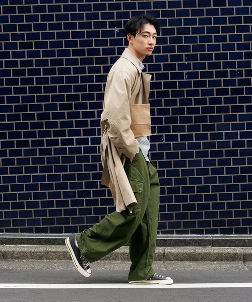 RAGEBLUE（レイジブルー）の「Military Cargo  Tuck Wide Pants/タックワイドミリタリーカーゴパンツ（カーゴパンツ・メンズ・ホワイト/ネイビー/カーキ/ブラック・MEDIUM/SMALL/LARGE）」の6枚目の写真