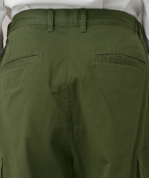 RAGEBLUE（レイジブルー）の「Military Cargo  Tuck Wide Pants/タックワイドミリタリーカーゴパンツ（カーゴパンツ・メンズ・ホワイト/ネイビー/カーキ/ブラック・MEDIUM/SMALL/LARGE）」の18枚目の写真