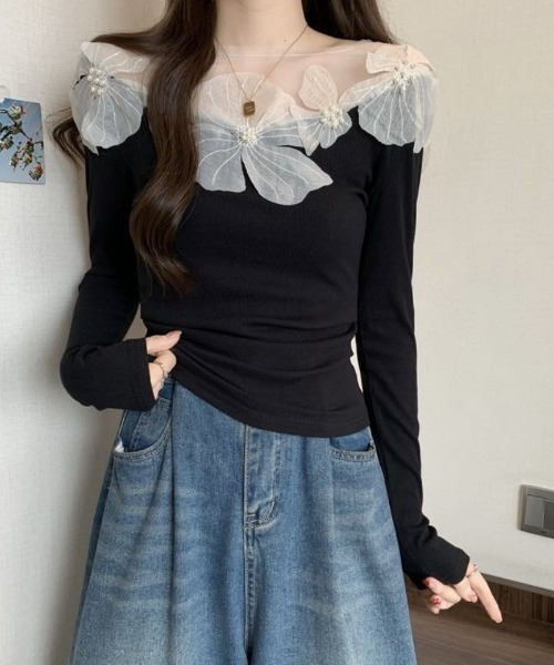 Ritzy（リッツィー）の「衿フェイクビーズ付きレースブラウストップス（シャツ/ブラウス・レディース・ブラック/ホワイト・M/L）」の6枚目の写真