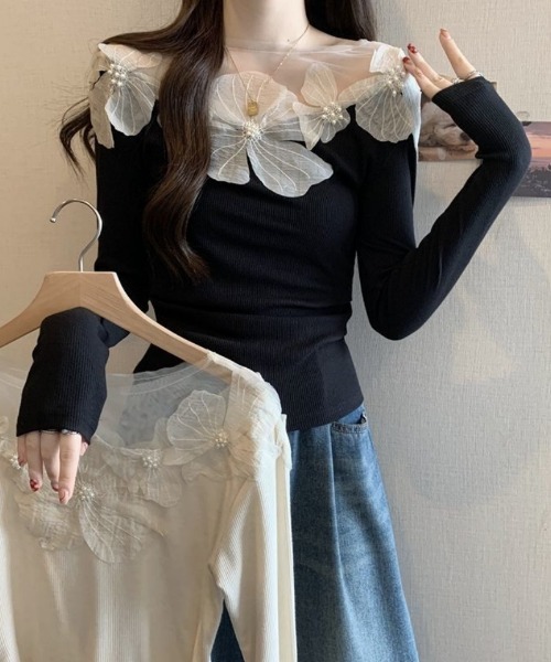 Ritzy（リッツィー）の「衿フェイクビーズ付きレースブラウストップス（シャツ/ブラウス・レディース・ブラック/ホワイト・M/L）」の11枚目の写真