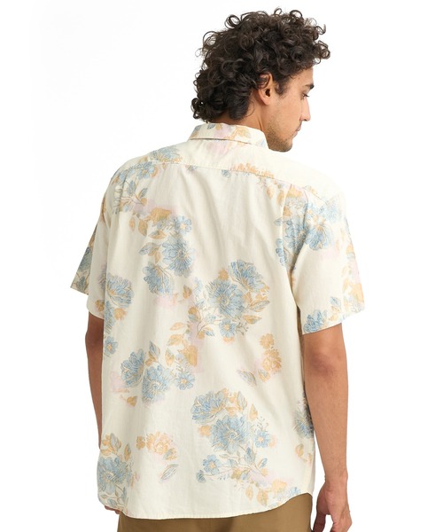 BILLABONG（ビラボン）の「BILLABONG メンズ SUNDAYS SS 半袖シャツ 【2026年春夏モデル】 BG011125（シャツ/ブラウス・メンズ・ベージュ・L/M）」の2枚目の写真