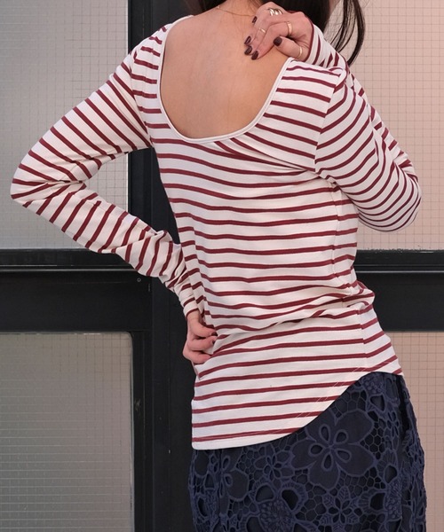 AKTE（アクテ）の「タイトボーダーバックラウンドプルオーバー（Tシャツ/カットソー・レディース・ホワイト系/ブラック系/レッド系・FREE）」の2枚目の写真