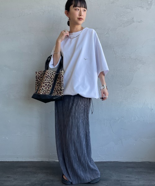 MIZUNO（ミズノ　）の「【WEB先行予約】[MIZUNO/ミズノ] 別注 ドローコード付き バックプリントTシャツ（Tシャツ/カットソー・レディース・ブラック/グレイッシュベージュ/ホワイト・XL/L/M/S）」の17枚目の写真