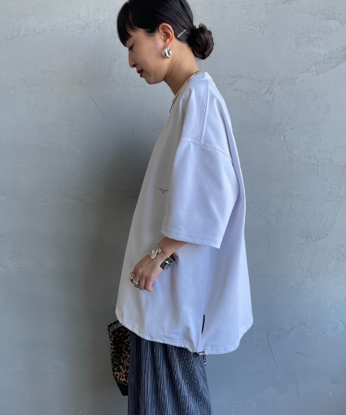 MIZUNO（ミズノ　）の「【WEB先行予約】[MIZUNO/ミズノ] 別注 ドローコード付き バックプリントTシャツ（Tシャツ/カットソー・レディース・ブラック/グレイッシュベージュ/ホワイト・XL/L/M/S）」の21枚目の写真