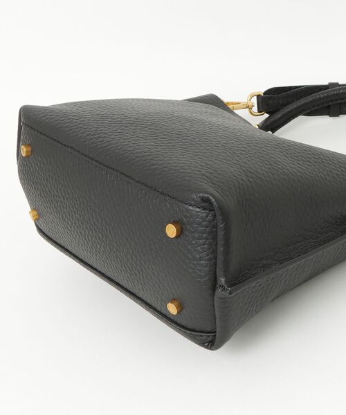 GIANNI CHIARINI(ジャンニ キアリーニ)の「GIANNI CHIARINI ARETHA ジャンニ キアリーニ アレサ S ハンドバッグ(ハンドバッグ・レディース・ホワイト系1/ブラック系1・FREE)」の4枚目の写真