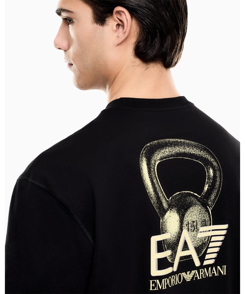 EMPORIO ARMANI EA7(エンポリオアルマーニイーエーセブン)の「<オンライン限定>【エンポリオ アルマーニ EA7】Graphic Series Tシャツ コットンジャージー(Tシャツ/カットソー・メンズ・ブラック/オフホワイト・XX-LARGE/X-SMALL/X-LARGE/SMALL/MEDIUM/LARGE)」の8枚目の写真