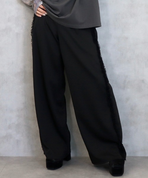 CECIL McBEE(セシルマクビー)の「カットツイルサイドフリルワイドパンツ(その他パンツ・レディース・モカ/ブラック・MEDIUM/LARGE)」の5枚目の写真