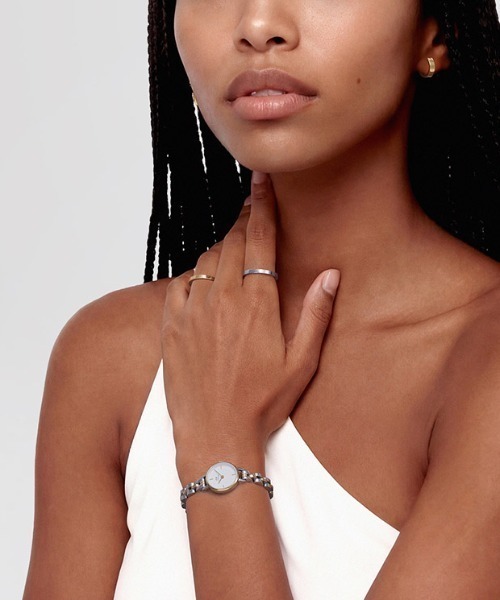 Daniel Wellington(ダニエルウェリントン)の「Petite Mini 3-Link Two Tone レディース腕時計 ローズゴールド/ゴールド(アナログ腕時計・レディース・ピンクゴールド/イエローゴールド・ONE SIZE)」の11枚目の写真