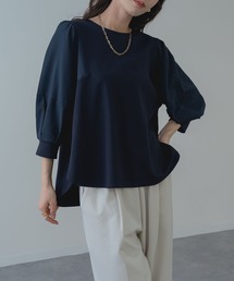 【ANNA LUNA】袖異素材 × バックジップ がポイントの プルオーバー