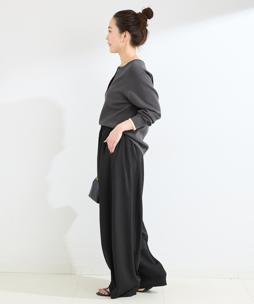 B.C STOCK(ベーセーストック)の「手洗い可 / ヘンリーネックニット(ニット/セーター・レディース・ブラック系その他/イエロー/サックスブルー/チャコールグレー・FREE)」の13枚目の写真