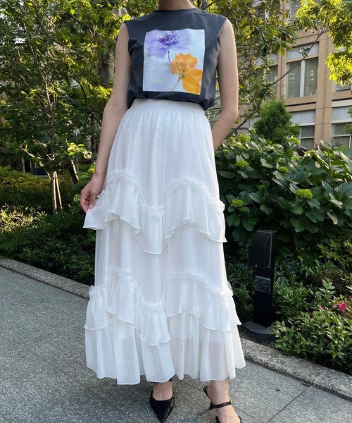 AND COUTURE(アンドクチュール)の「ティアードチュールスカート(スカート・レディース・オフホワイト/ブラック・MEDIUM/SMALL)」の3枚目の写真