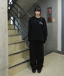 Monkey Flower（モンキーフラワー）の「共用シティグラフィック スウェット/MS9WMT09U_BLACK（スウェット）」